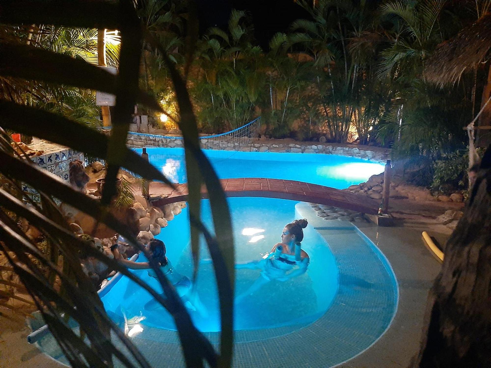 Tower Bridge Hostel Puerto Escondido  Εξωτερικό φωτογραφία