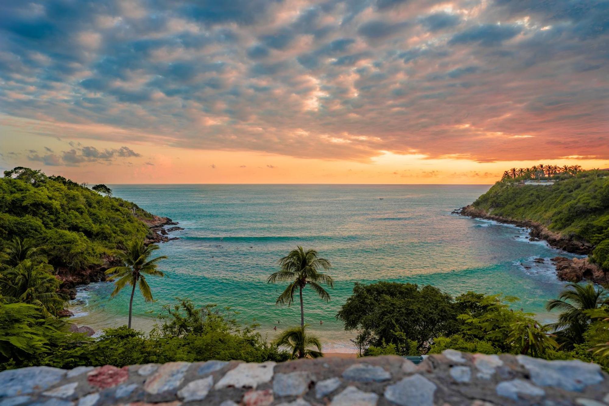 Tower Bridge Hostel Puerto Escondido  Εξωτερικό φωτογραφία
