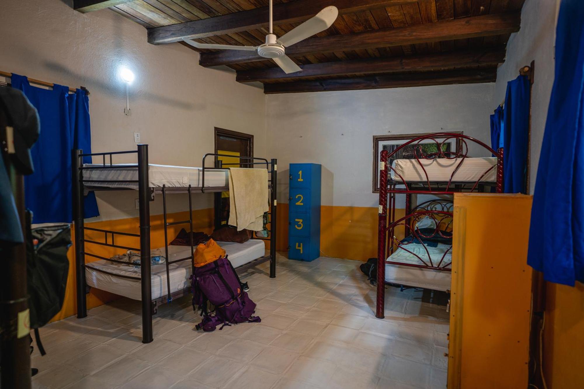 Tower Bridge Hostel Puerto Escondido  Εξωτερικό φωτογραφία