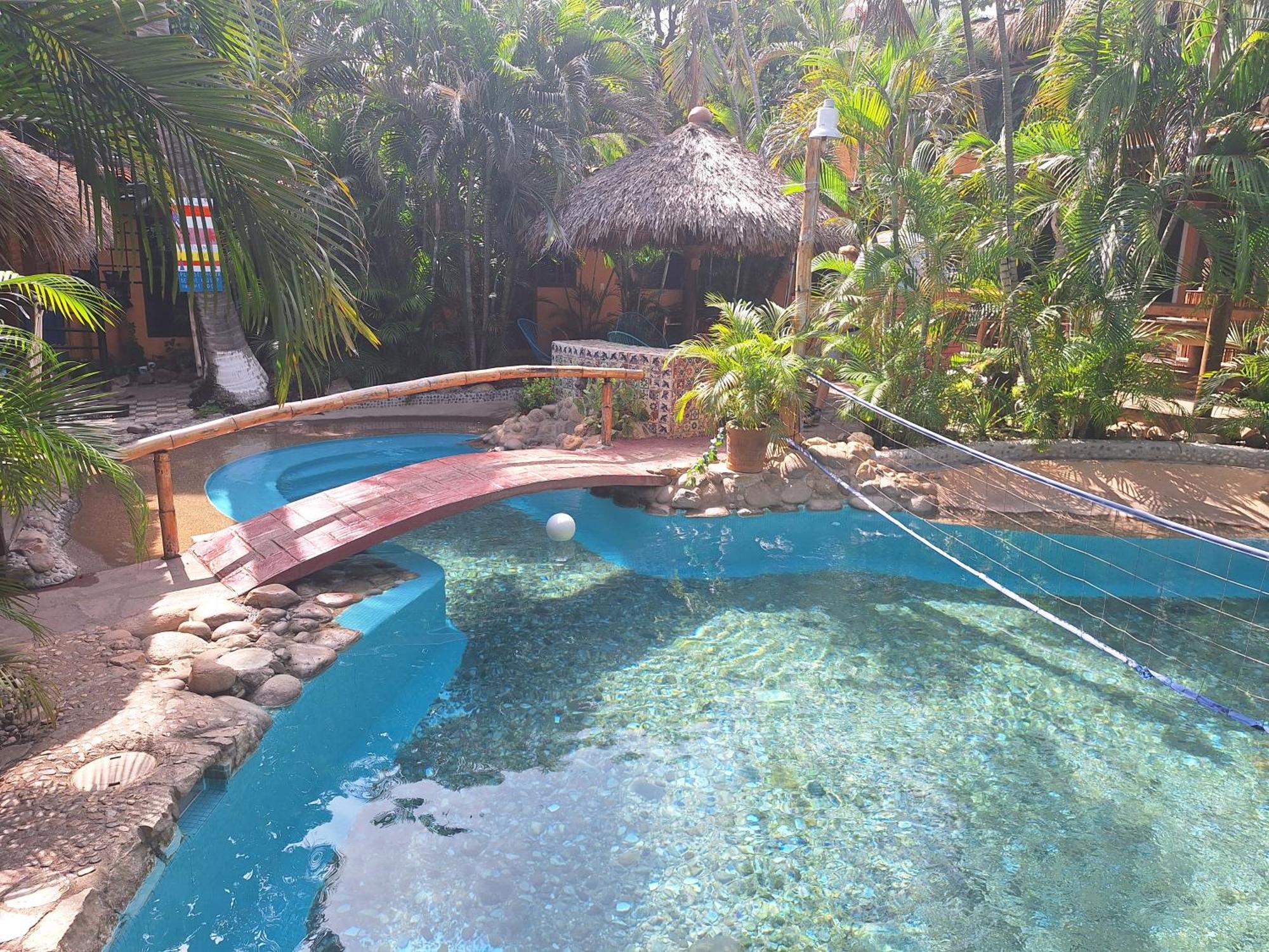 Tower Bridge Hostel Puerto Escondido  Εξωτερικό φωτογραφία
